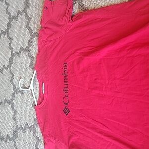 Mens xl Columbia tshirt